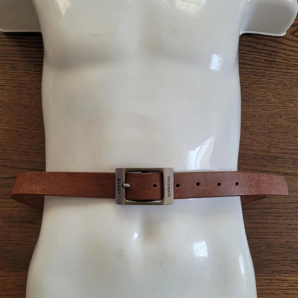Levi's 501 Original Brown Leather Men's 43 Inch Belt